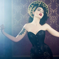 Overbust With Hip Panels And Curved Hem -Corset Story BURWTA1315JBK