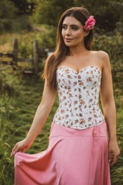 Floral Classic White Overbust With Sweetheart Neckline 36 Floral Classic White Overbust With Sweetheart Neckline -Corset Story CSFT021 July2020 website 12