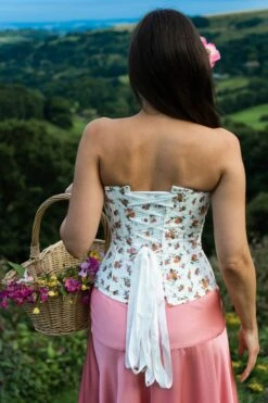 Floral Classic White Overbust With Sweetheart Neckline 32 Floral Classic White Overbust With Sweetheart Neckline -Corset Story CSFT021 July2020 website 7