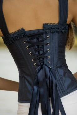 Midnight Blue And Beige Overbust Lace Trim And Straps 25 Midnight Blue And Beige Overbust Lace Trim And Straps -Corset Story CSFT089 September 2020 website 7