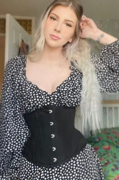 Underbust Waist Trainer In Black Cotton Twill -Curved Hem And Hip Panels -Corset Story EXP006 Customerpic June2021 2