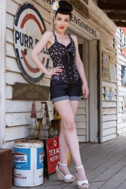 Vintage Styled Daisy Corset Overbust -Corset Story FTS086 December website 1