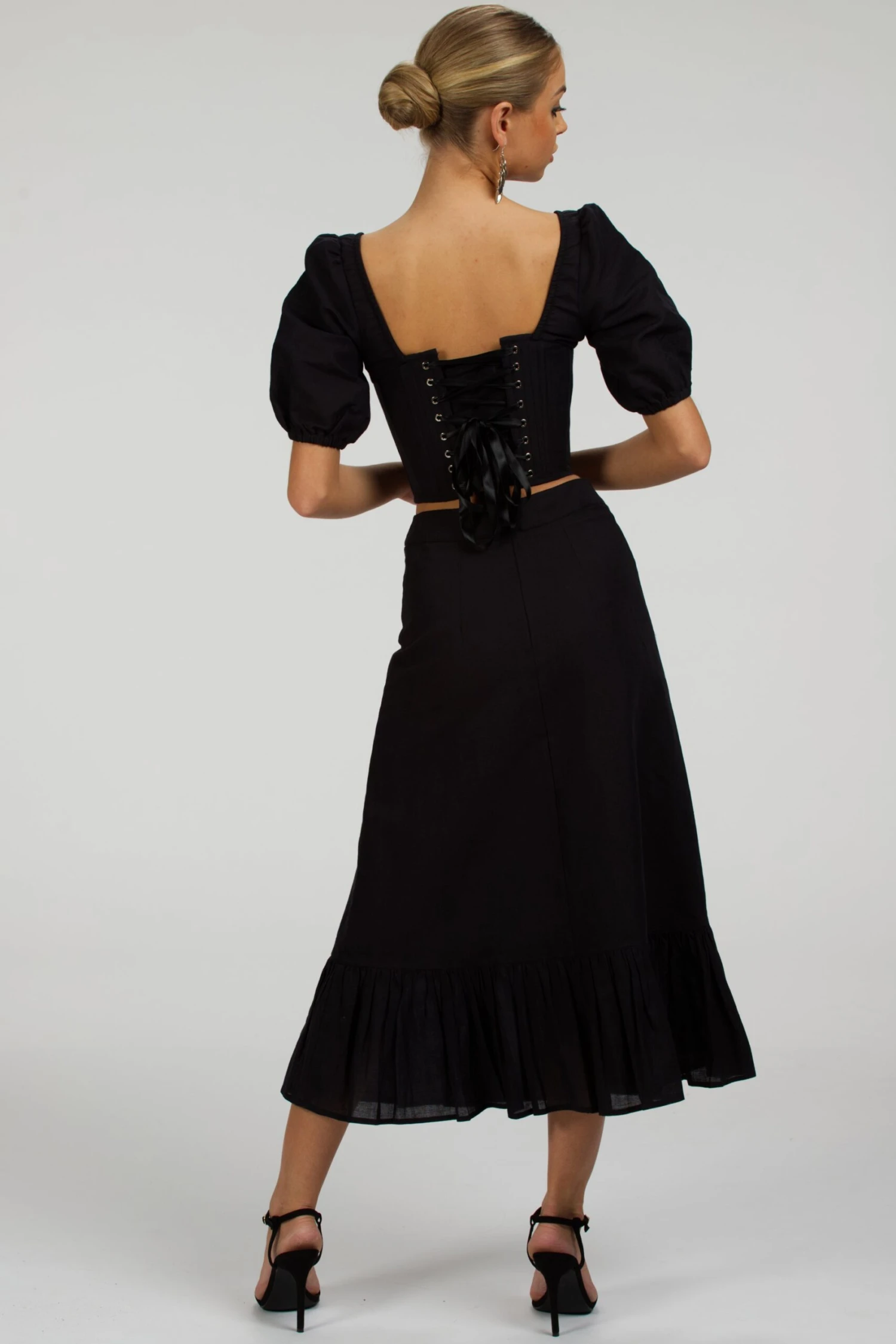 Fern Black Linen Cropped Corset With Puff Sleeves 2 Fern Black Linen Cropped Corset With Puff Sleeves - Image 2