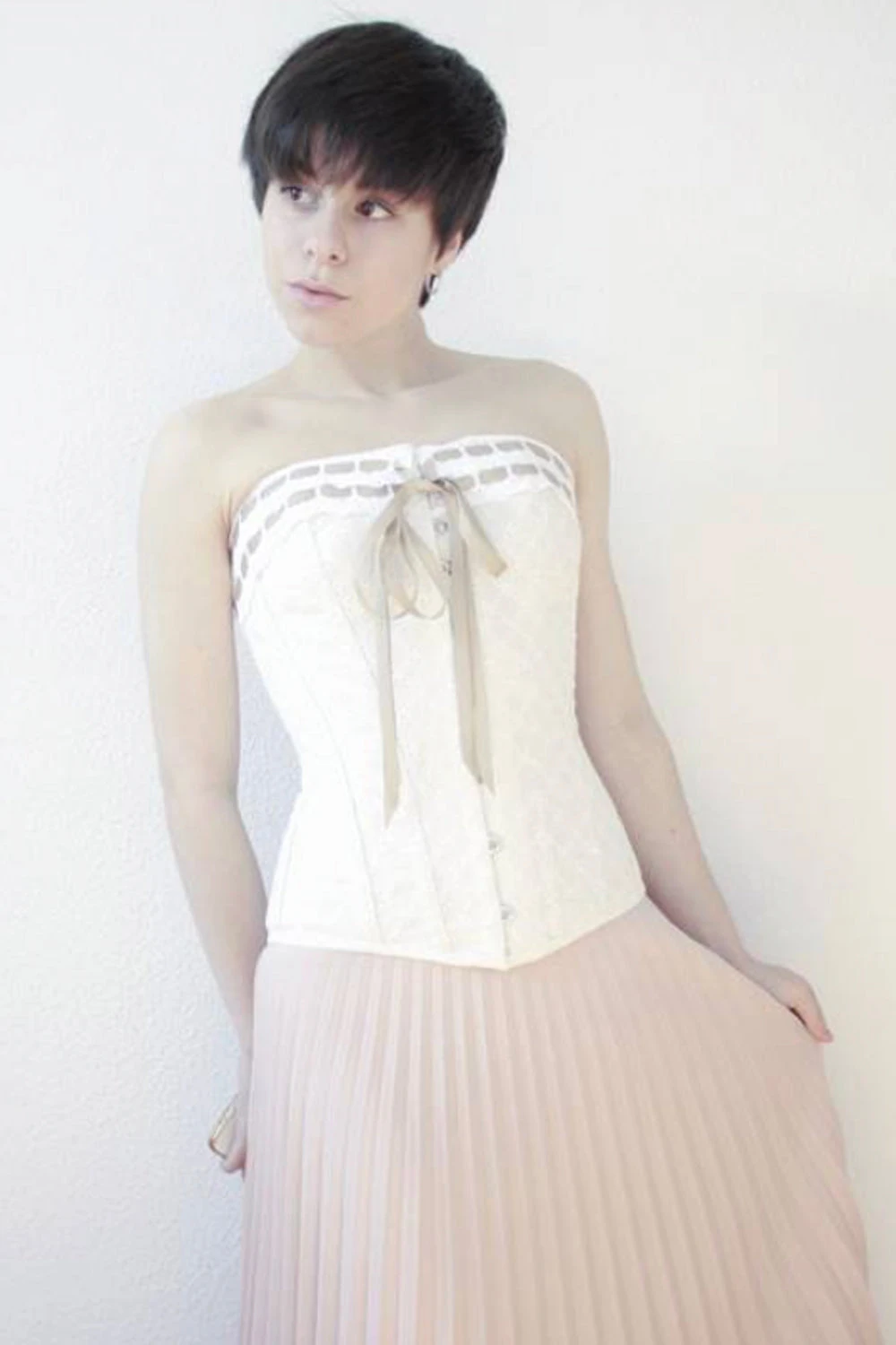 Vintage Inspired Straight Line Overbust With Ribbon Woven Through Lace Trim - Champagne 11 Vintage Inspired Straight Line Overbust With Ribbon Woven Through Lace Trim - Champagne - Image 11