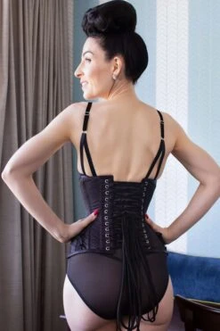 Black Burlesque Underbust With Bullet Hip Gores -Corset Story WTS930 July2020 website 5