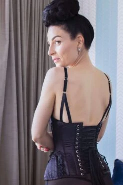 Black Burlesque Underbust With Bullet Hip Gores -Corset Story WTS930 July2020 website 6